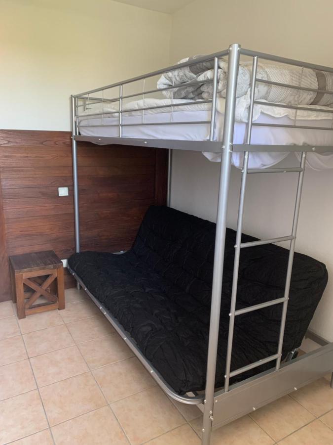 Appartement Dans Residence Avec Piscine Et Parking ユゼ エクステリア 写真